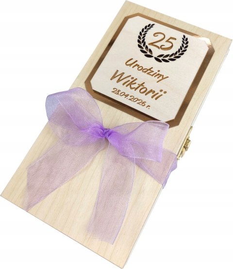 Drewniane pudełko na urodziny z grawerem Jubileusz 18 20 30 50 70 Prezent