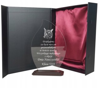 Prezent na Dzień Nauczyciela elegancka statuetka z dedykacją GRAWER