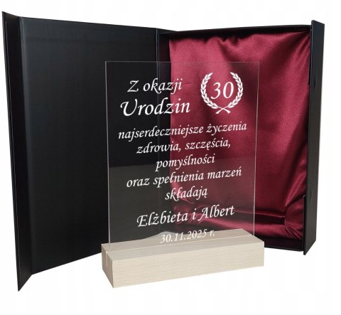 Prezent urodzinowy - elegancka statuetka w etui z grawerem 20 30 40 50 60