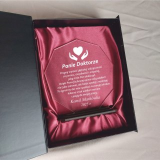 Podziękowanie dla lekarza położnej statuetka z dedykacją prezent upominek