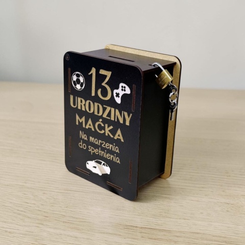 skarbonka dla chłopca personalizowana prezent na urodziny