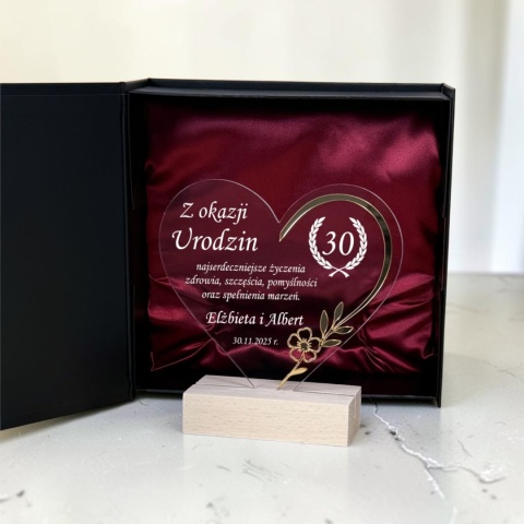statuetka z dedykacją na urodziny